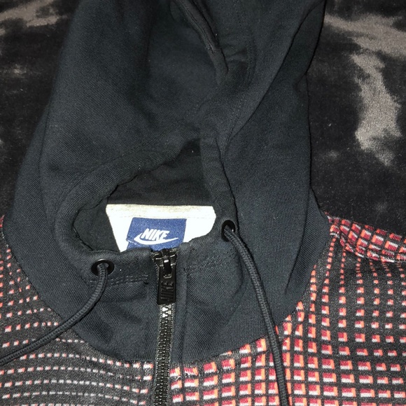 Nike zip-up hoodie - Picture 3 of 4